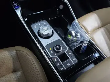 2023 Kia Sorento с пробегом 50 865 км