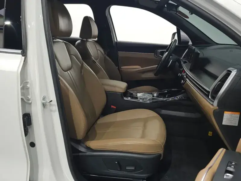 2023 Kia Sorento с пробегом 50 865 км