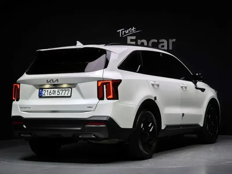 2023 Kia Sorento с пробегом 71 496 км