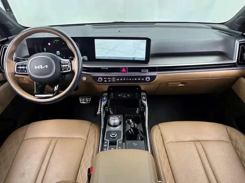 2023 Kia Sorento с пробегом 71 496 км