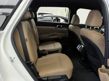 2023 Kia Sorento с пробегом 71 496 км