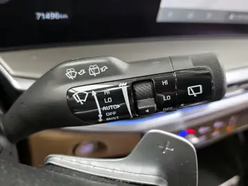 2023 Kia Sorento с пробегом 71 496 км