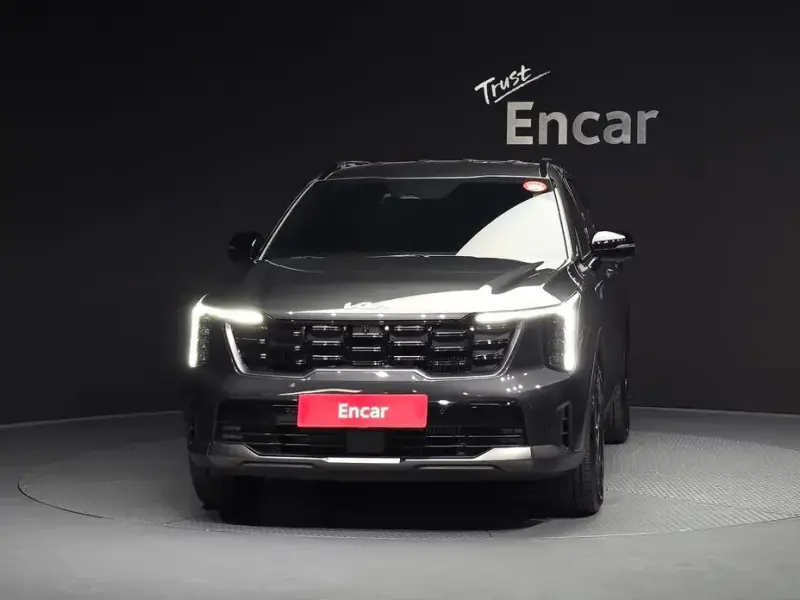 2024 Kia Sorento с пробегом 4 160 км