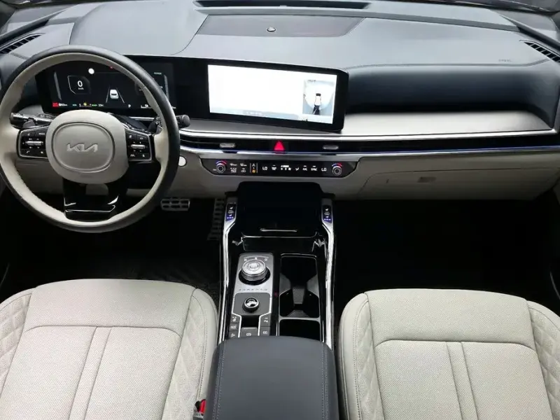 2024 Kia Sorento с пробегом 4 160 км