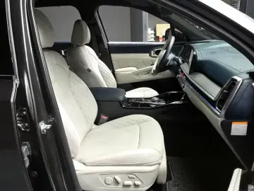 2024 Kia Sorento с пробегом 4 160 км
