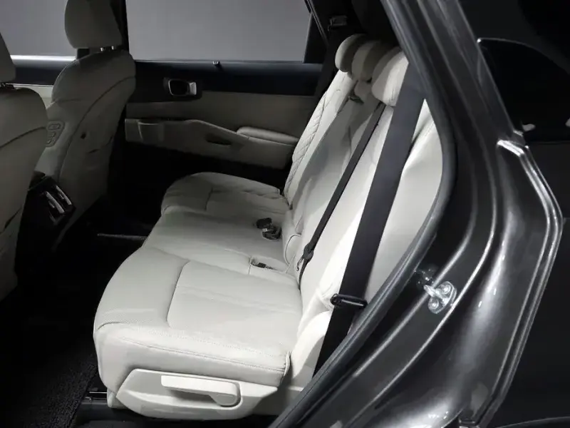 2024 Kia Sorento с пробегом 4 160 км