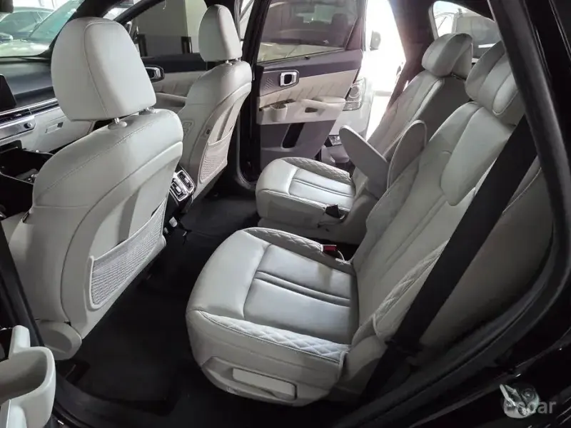 2024 Kia Sorento с пробегом 19 280 км