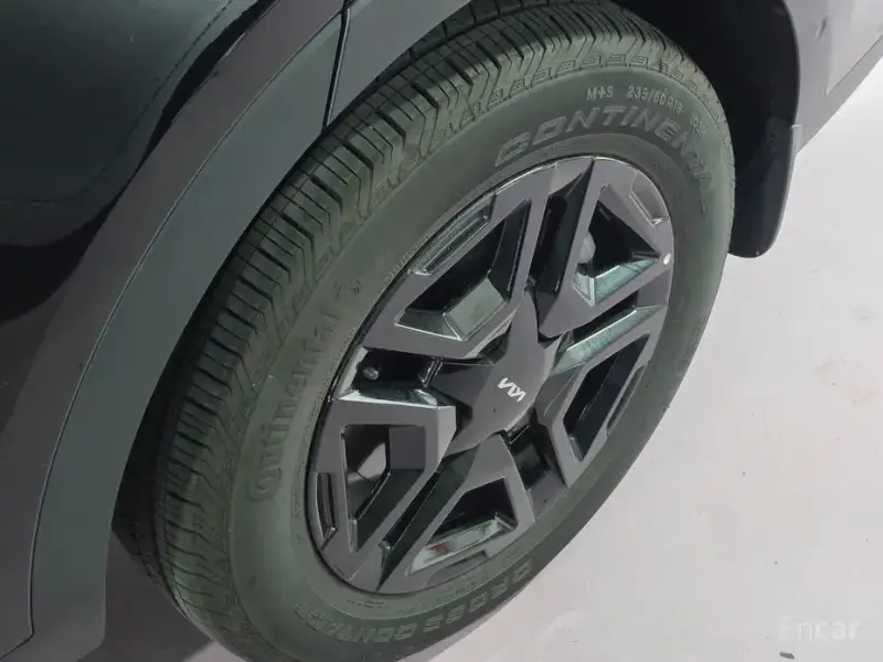 2024 Kia Sorento с пробегом 19 280 км