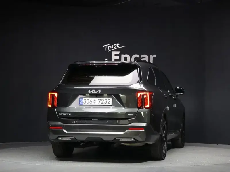 2023 Kia Sorento с пробегом 50 828 км