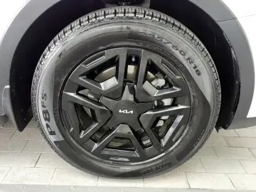 2024 Kia Sorento с пробегом 30 713 км