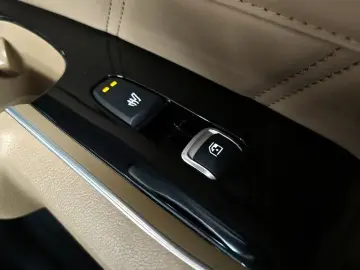 2024 Kia Sorento с пробегом 30 713 км
