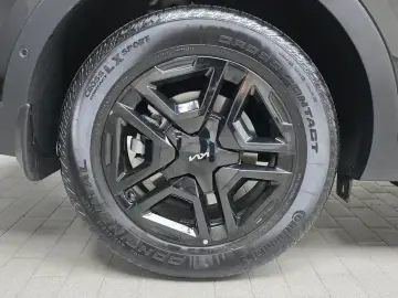 2024 Kia Sorento с пробегом 15 515 км