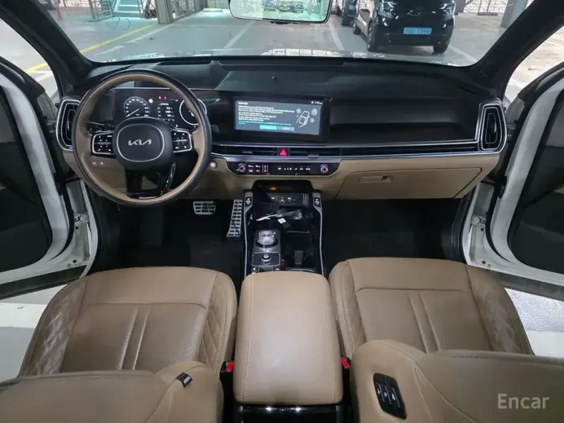 2025 Kia Sorento с пробегом 30 872 км