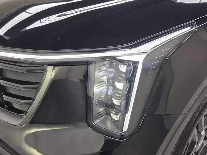 2024 Kia Sorento с пробегом 15 515 км