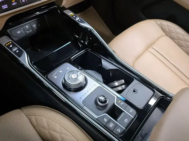 2023 Kia Sorento с пробегом 37 790 км