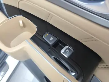 2023 Kia Sorento с пробегом 37 790 км