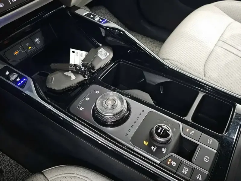 2024 Kia Sorento с пробегом 103 496 км