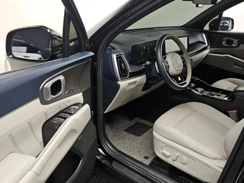 2024 Kia Sorento с пробегом 103 496 км