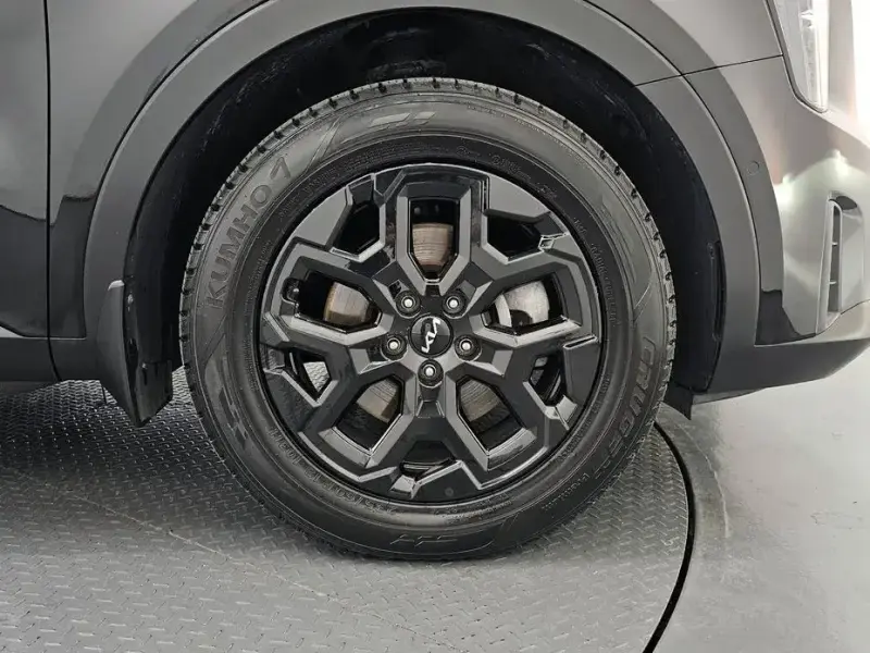2024 Kia Sorento с пробегом 103 496 км