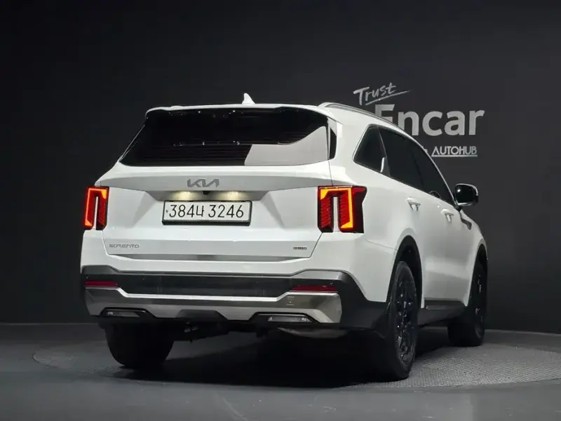 2023 Kia Sorento с пробегом 57 315 км