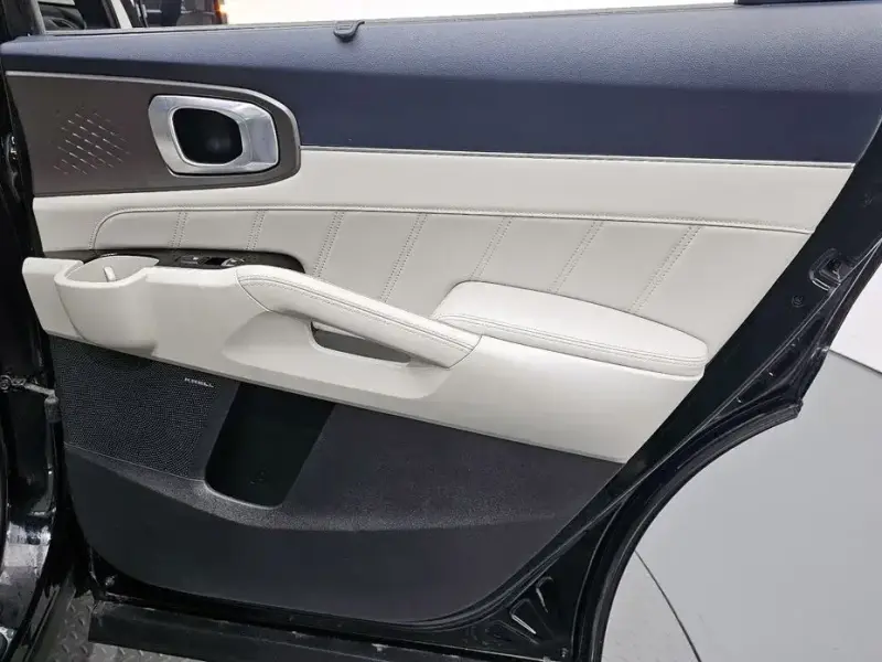 2024 Kia Sorento с пробегом 103 496 км