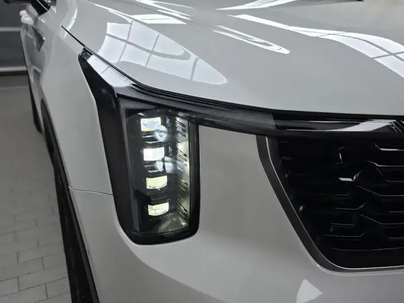 2023 Kia Sorento с пробегом 57 315 км