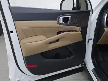 2023 Kia Sorento с пробегом 57 315 км