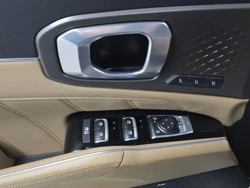 2023 Kia Sorento с пробегом 57 315 км