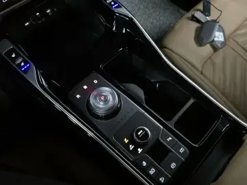 2024 Kia Sorento с пробегом 18 077 км