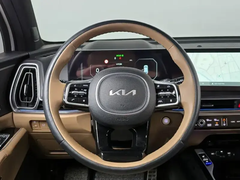 2024 Kia Sorento с пробегом 18 077 км