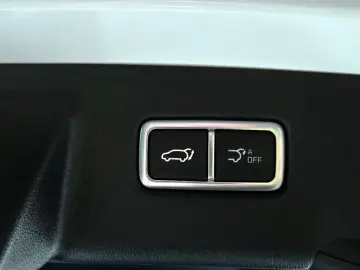 2024 Kia Sorento с пробегом 18 077 км