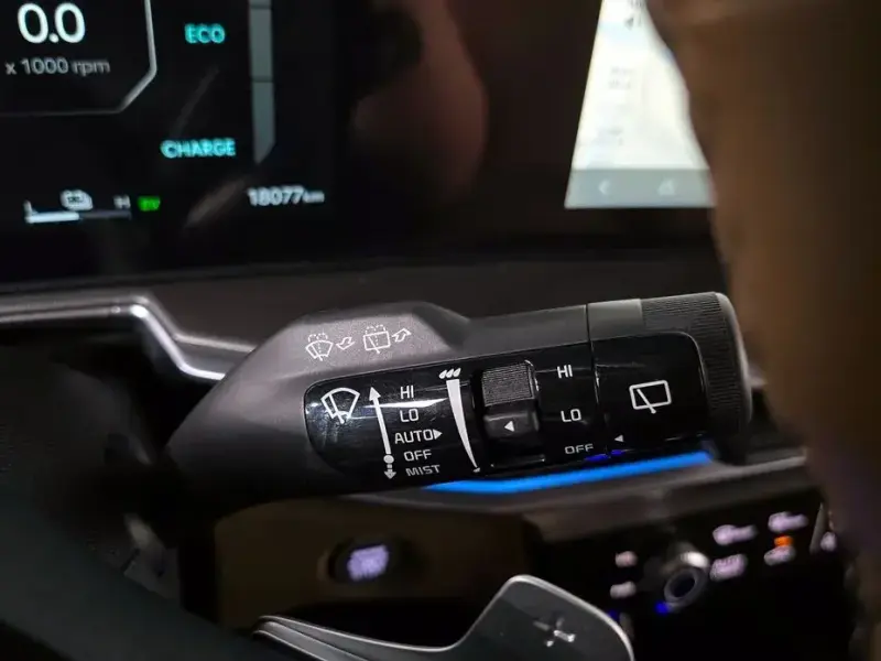 2024 Kia Sorento с пробегом 18 077 км