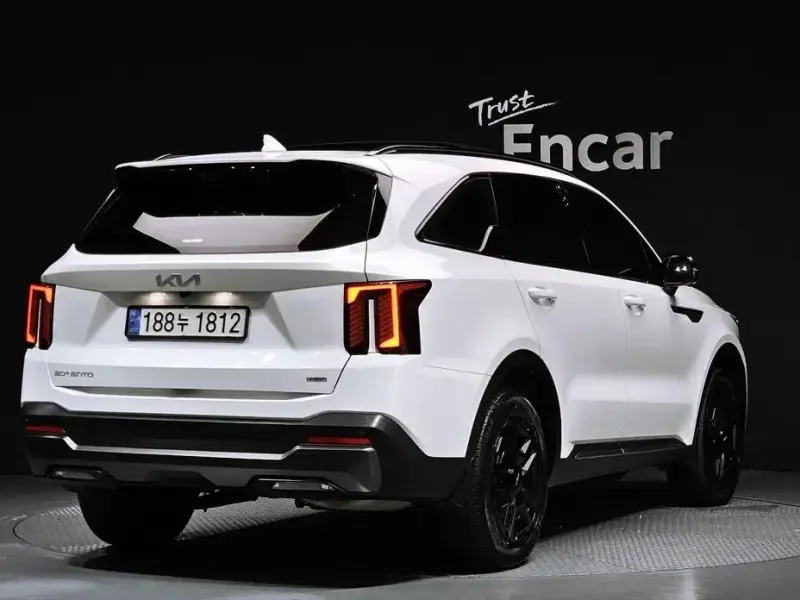 2024 Kia Sorento с пробегом 40 050 км