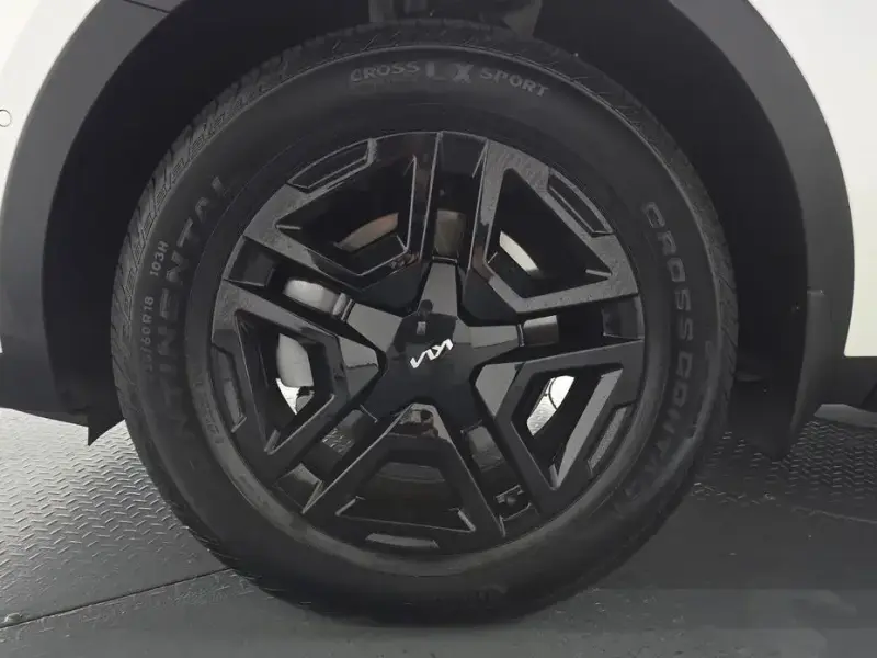 2024 Kia Sorento с пробегом 25 078 км