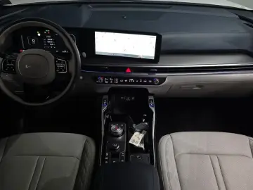 2024 Kia Sorento с пробегом 25 078 км