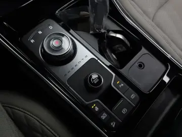 2024 Kia Sorento с пробегом 25 078 км
