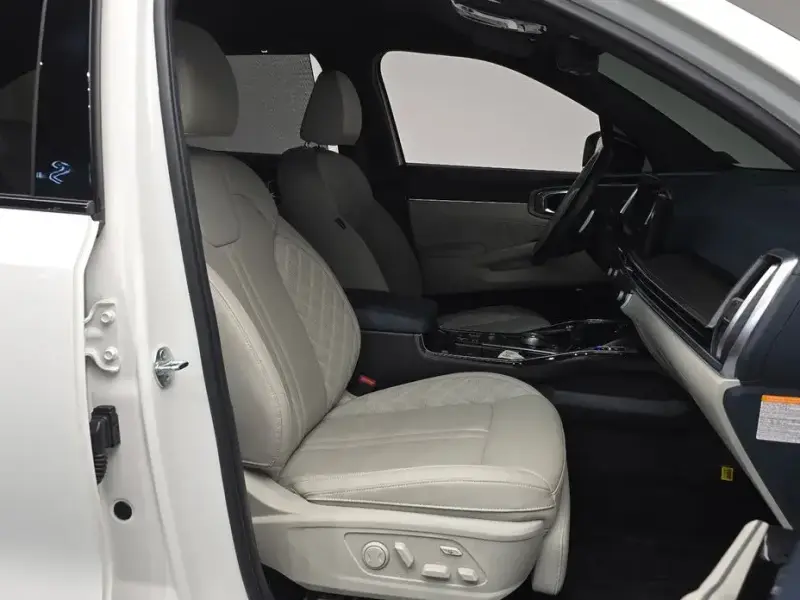 2024 Kia Sorento с пробегом 25 078 км