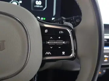 2024 Kia Sorento с пробегом 25 078 км