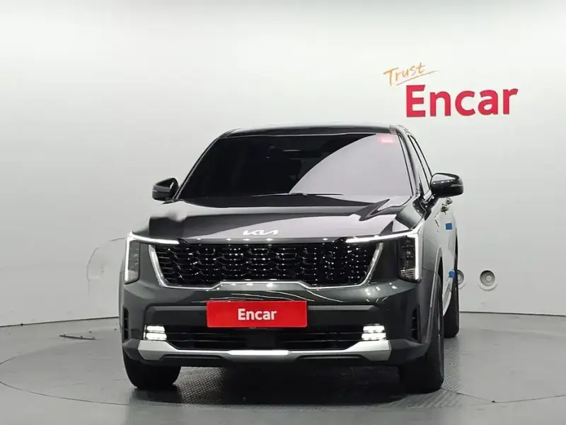 2024 Kia Sorento с пробегом 9 540 км