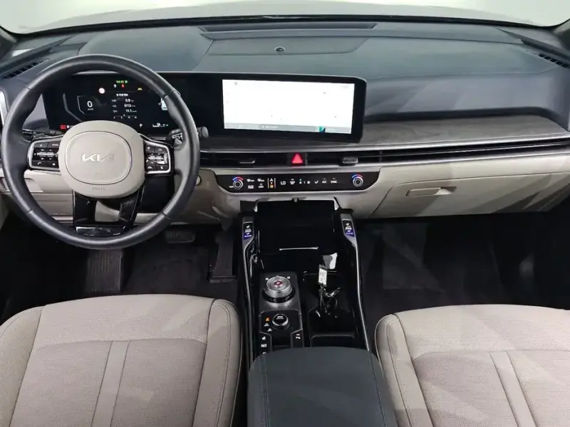 2024 Kia Sorento с пробегом 9 540 км