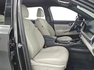 2024 Kia Sorento с пробегом 9 540 км