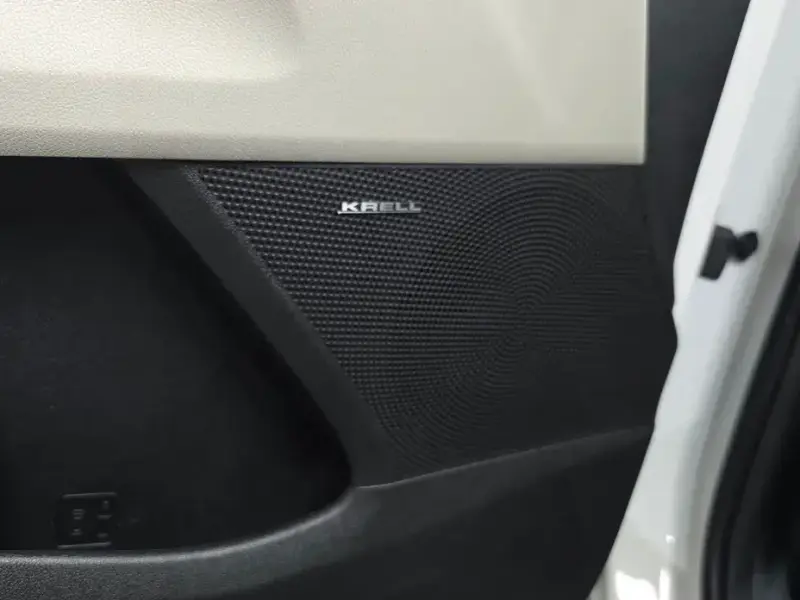 2024 Kia Sorento с пробегом 25 078 км