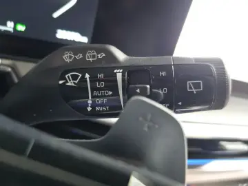 2024 Kia Sorento с пробегом 25 078 км