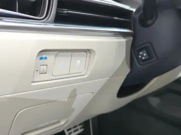 2024 Kia Sorento с пробегом 25 078 км