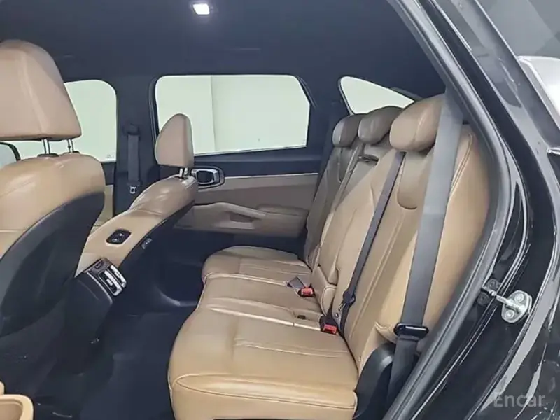 2023 Kia Sorento с пробегом 75 256 км