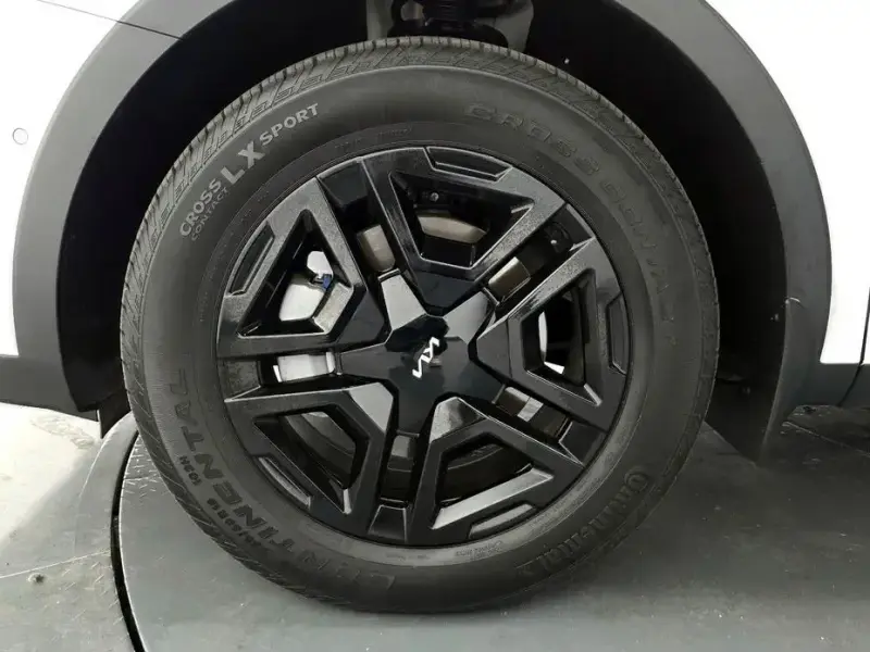 2024 Kia Sorento с пробегом 33 230 км