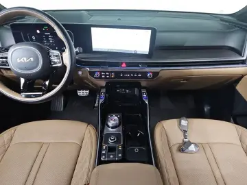 2024 Kia Sorento с пробегом 16 766 км