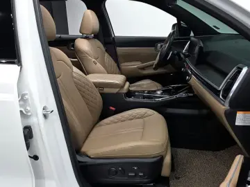 2024 Kia Sorento с пробегом 33 230 км