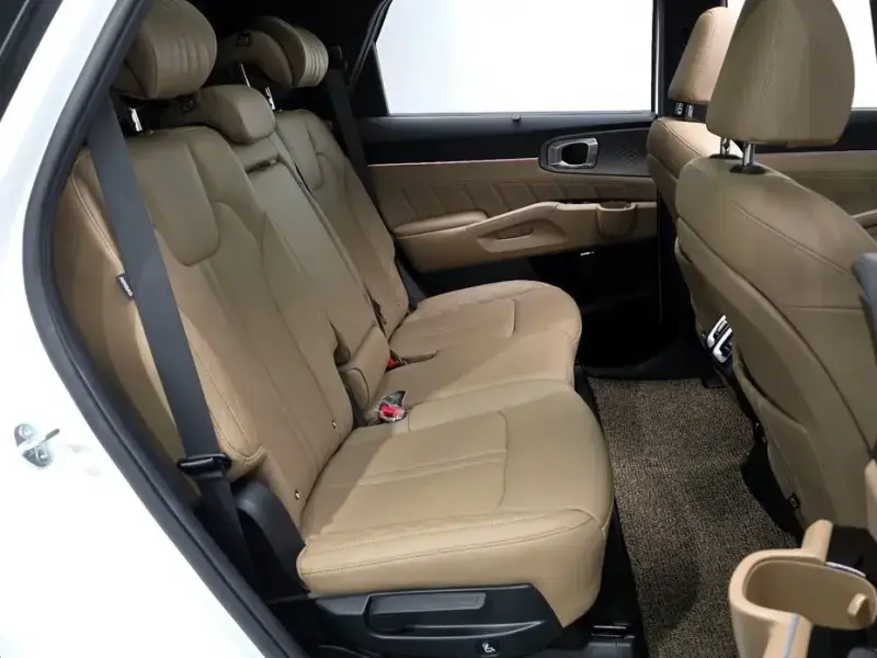 2024 Kia Sorento с пробегом 33 230 км