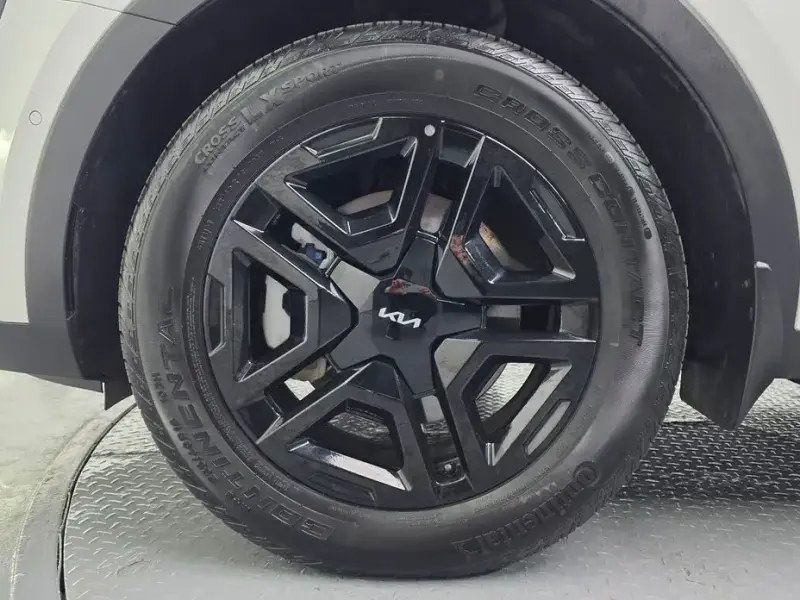 2024 Kia Sorento с пробегом 41 534 км